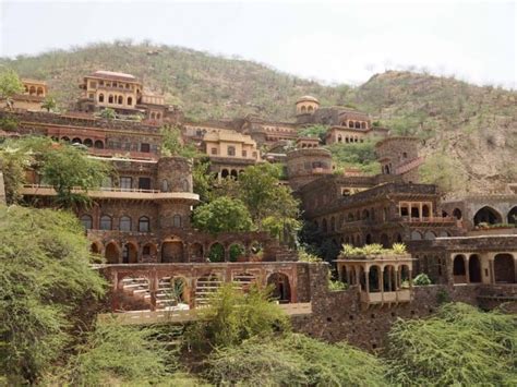 Neemrana Fort Palace - The Ultimate Guide!