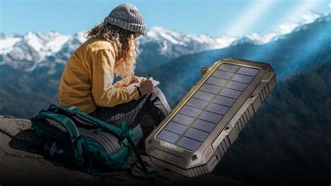 13 Best Solar Power Banks for iPhone in 2023 - Techtouchy