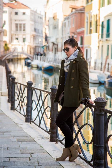 The Essentials to a Stylish Winter Travel Outfit