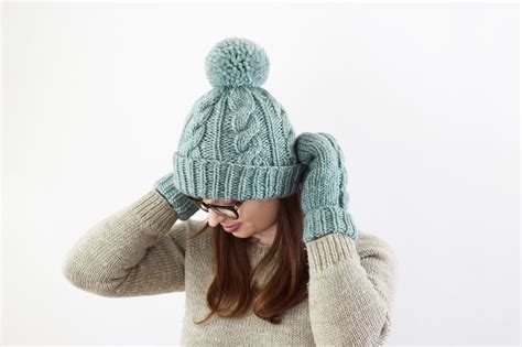 Classic Cabled Hat and MittensKnifty Knittings