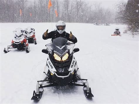 Arrive 45 Min Early to Snowmobile VT | Snowmobile Vermont