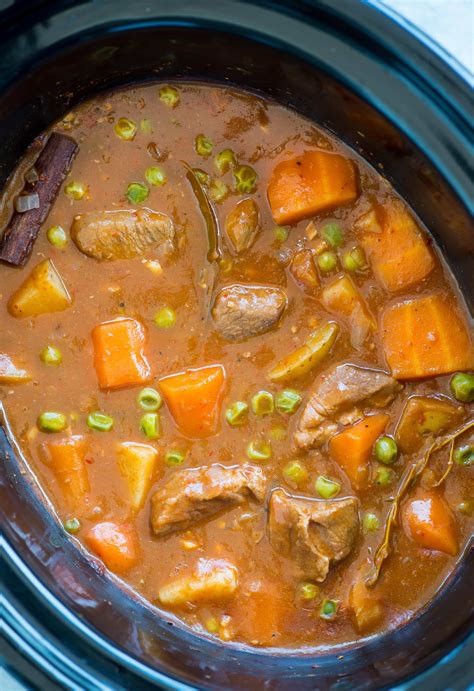 Best Slow Cooker Lamb Stew Recipe [Video] - The flavours of kitchen