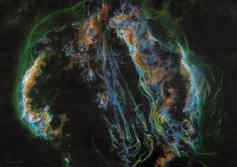 Supernova Remnant: The Veil Nebula | yeoys.com