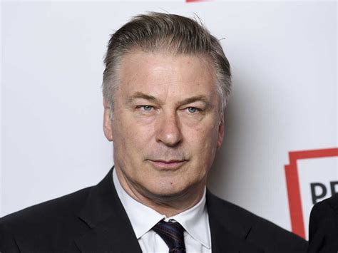 Alec Baldwin argues he has no liability for death of Halyna Hutchins : NPR