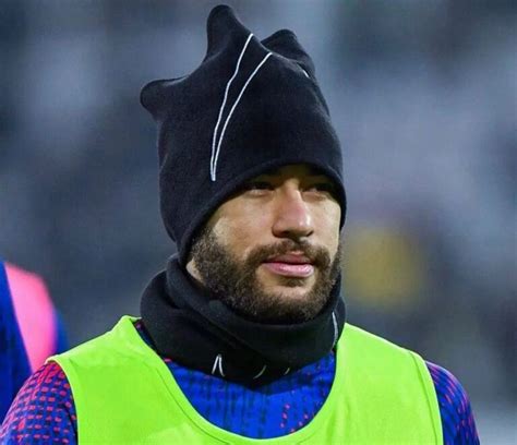 11 Most Desirable Neymar Beard Styles to Wear in 2023