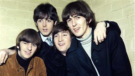 Eerste single The Beatles levert meer dan 33.000 euro op ...