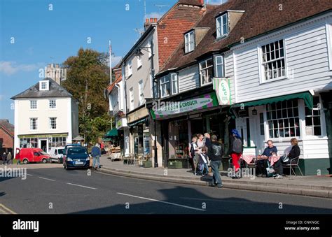 Cranbrook kent shops hi-res stock photography and images - Alamy