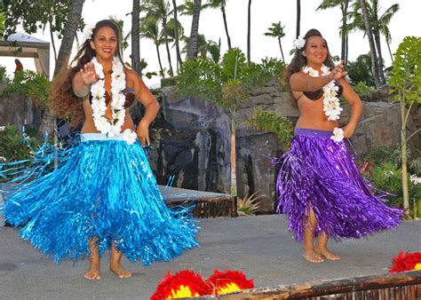 Wailele Polynesian Luau Maui | Westin Maui Luau | Westin's Wailele Luau ...