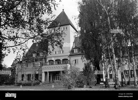 Vidkun quislings residence during world war ii exterior photo hi-res stock photography and ...