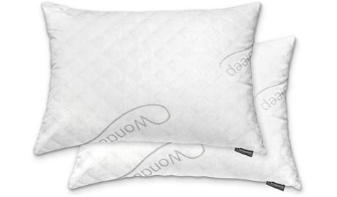 Best Hotel Pillows 2022 - Top 10 Picks Compared