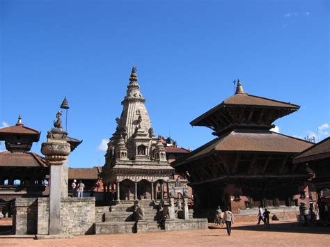 NEPALI HERITAGES: Bhaktapur Durbar Square