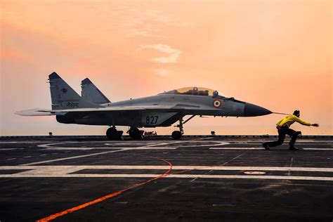 Mig-29k onboard INS VIKRAMADITYA (1080*720) : r/MilitaryPorn