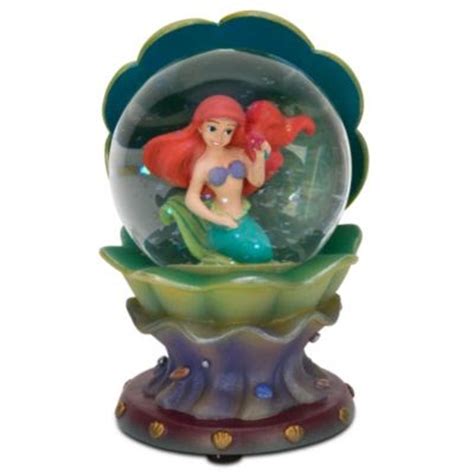 Disney Snowglobes Collectors Guide: Ariel Clamshell Snowglobe