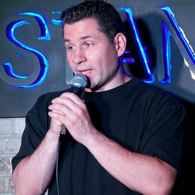 Mike Vecchione Stand Up Comedian I NYC Comedy Clubs Schedules