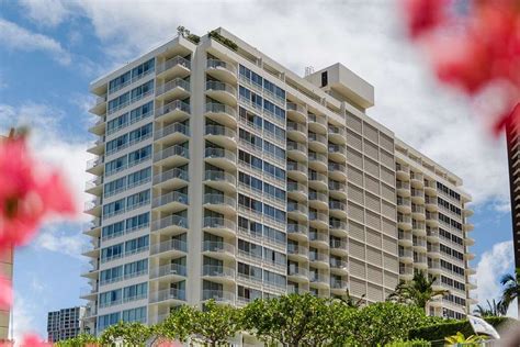 HILTON VACATION CLUB THE MODERN HONOLULU - Updated 2023 Prices & Hotel ...