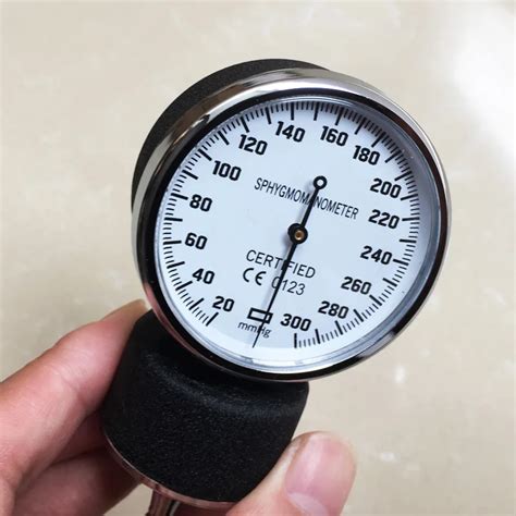 Medical Blood Pressure Monitor Sphygmomanometer Manometer Pressure Gauge for Blood Pressure Cuff ...