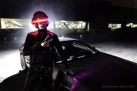 Incredible Daft Punk Helmet | Gadgetsin