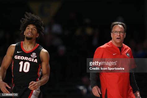 Tom Crean Basketball Coach Photos and Premium High Res Pictures - Getty ...