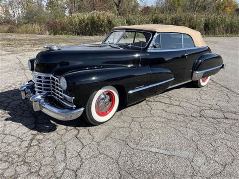 Pin on Cadillac: 1944 - 1947