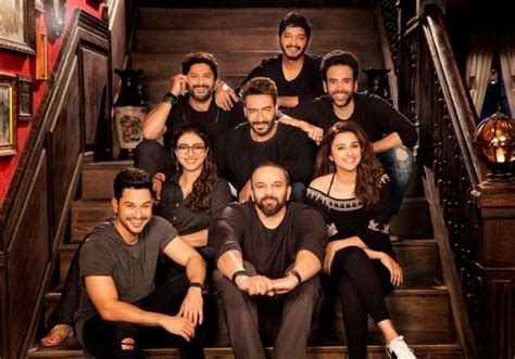 'Golmaal Again' cast sports black dress for Rohit birthday - Photos,Images,Gallery - 61456