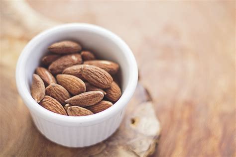 Almonds - Health Benefits - Positive about