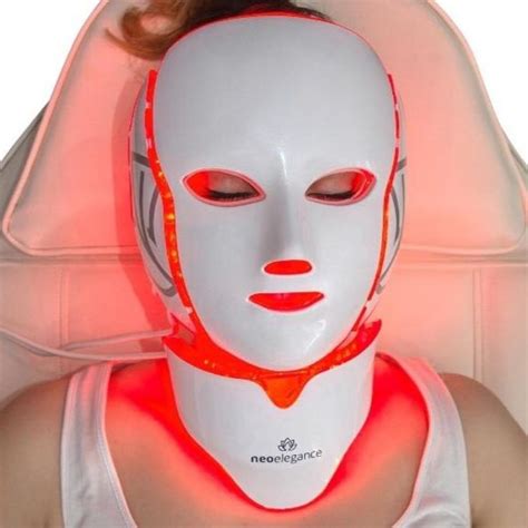 Light Therapy Mask | Led light therapy mask, Light therapy mask, Led ...