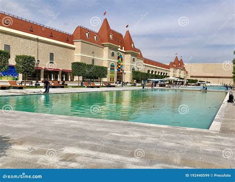 Dream Island Theme Park, Moscow Editorial Stock Image - Image of dream ...