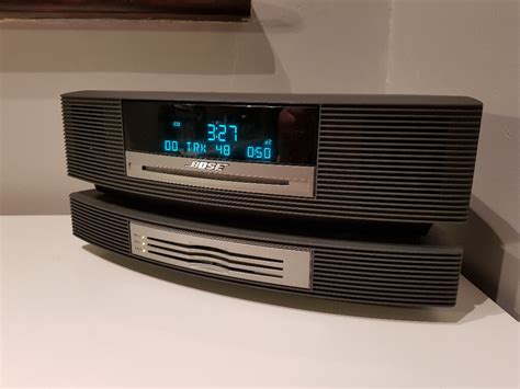 Bose Wave Music System AWRCC5 FM AM Radio CD Player Remote with CD MULTI CHANGER | in Gravesend ...