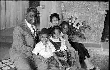 Jackie Robinson's Family - How Jackie Robinson Changed the World