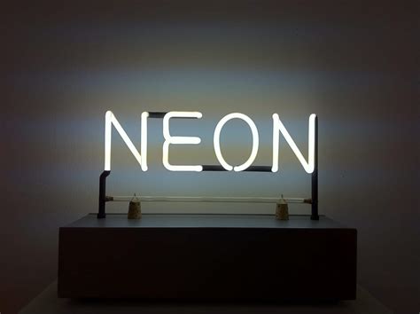 Neon Art: Ten Artists Who Defined the Medium - Artland Magazine