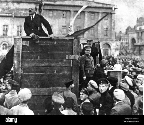 Lenin and trotsky red square Black and White Stock Photos & Images - Alamy