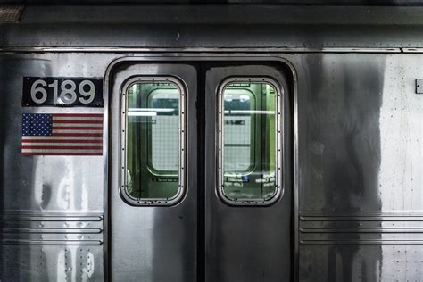 door, Outdoors, Train, Urban, Window, New York City, Subway Wallpapers HD / Desktop and Mobile ...