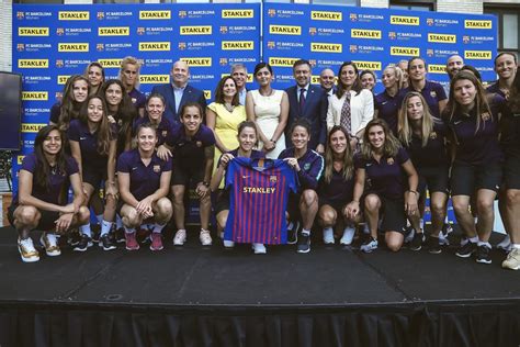 Barcelona Women : Barcelona Femeni Draw 1 1 With Paris Saint Germain In ...