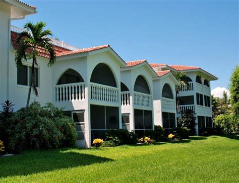 Sanibel Island apartment with 2 bedrooms | FlipKey