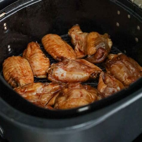 Easy Air Fryer Soy Sauce Chicken Wings - Christie at Home