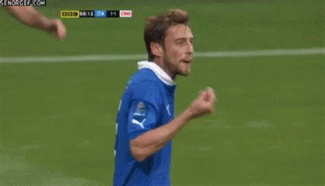 Italian Hand GIF - ItalianHand Expression Football - Discover & Share GIFs