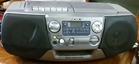 UHURU FURNITURE & COLLECTIBLES: SOLD **REDUCED** Sony CFD-V17 CD Cassette Boombox - $20