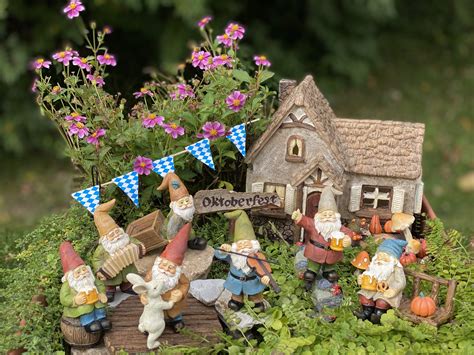 Garden – Gnome Decor