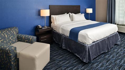 Holiday Inn Express & Suites Peekskill-Lower Hudson Valley from $122 ...