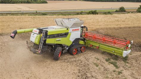 Claas Lexion 8900 | Koolzaad dorsen - YouTube