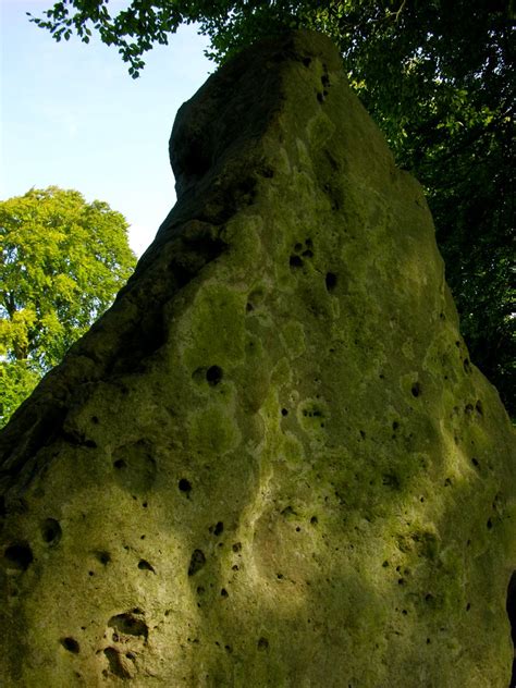 Sarsen Stone: Wayland's Smithy | One of the four large stone… | Flickr