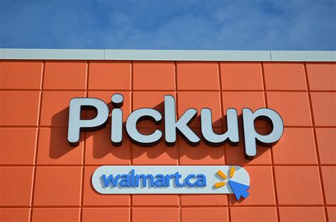 Walmart launches Pickup hour for those most at-risk - US and Global News