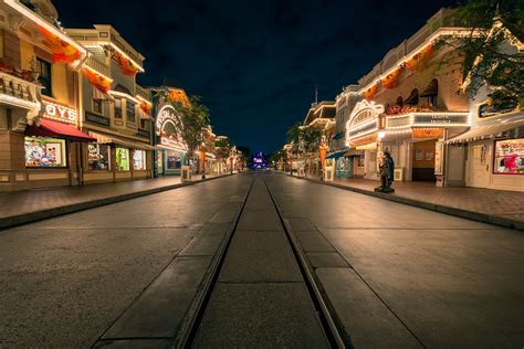 Disneyland Main Street USA — Matthew Cooper Photography