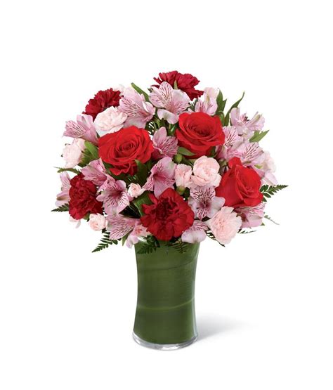 The FTD® Love In Bloom™ Bouquet | Pink flower arrangements, Flower delivery, Flower arrangements