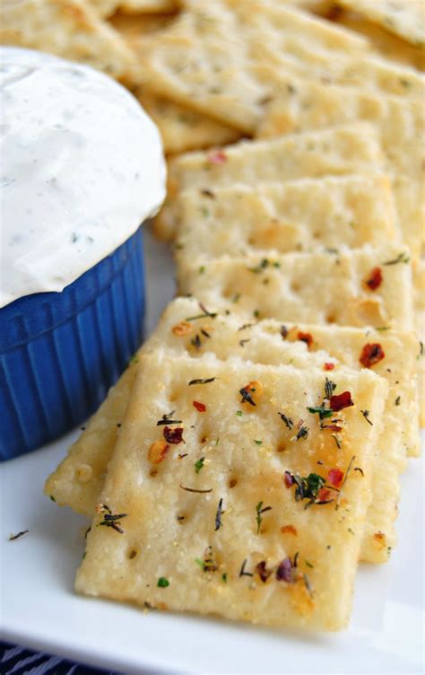 Seasoned Saltine Cracker Recipe - treelasvegas