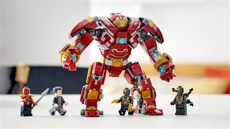 LEGOs Hulkbuster für 45 £ ist besser als sein Hulkbuster für 475