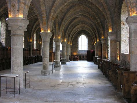 Photo: Monk's room - Vaux de Cernay abbey - France