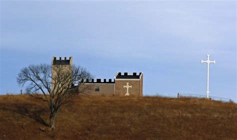 The Mount Metamora Castle In Indiana Is Shrouded In Mystery | Metamora indiana, Indiana travel ...