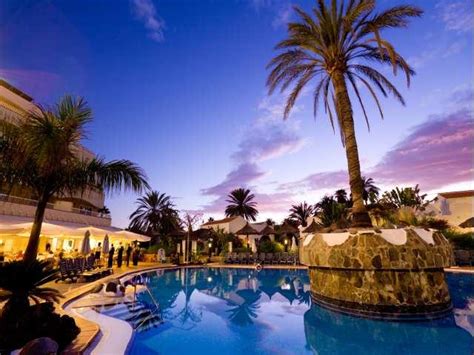 Sol Barbacan ApartHotel, Playa del Ingles, Gran Canaria, Canary Islands. Book Sol Barbacan ...