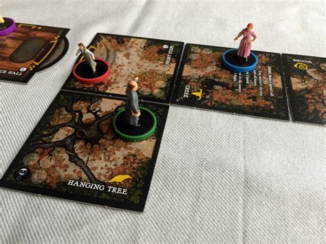 Hiew's Boardgame Blog: Betrayal Legacy